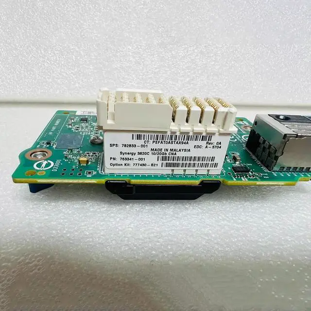 Alt view image 3 of 3 - Synergy 3820C 10/20Gb CNA QMH8482 782833-001 777430-B21