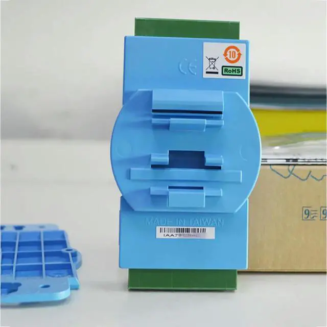 Alt view image 2 of 3 - ADAM-4017 8-Channel Analog Input Acquisition Module