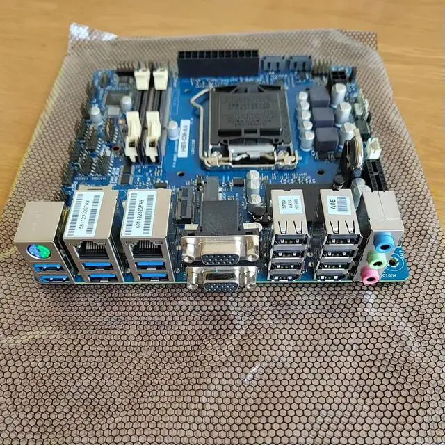 Main image of H81I-CM-AA ITX Industrial Industrial Control Dual Network Port 4th Generation CPU COM