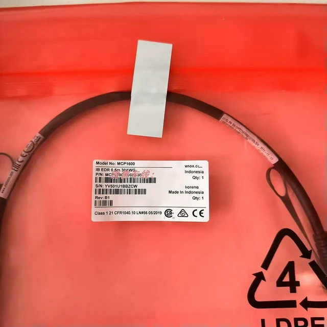 Alt view image 2 of 3 - MCP1600-E00AE30 Passive Copper cable, IB EDR, up to 100Gb/s, QSFP28, 0.5m, Blac k, 30AWG
