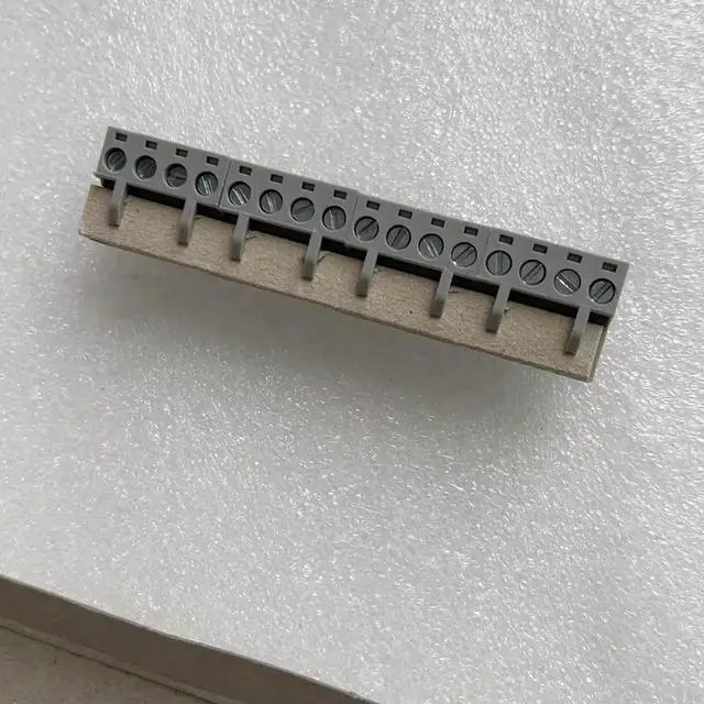 Main image of 103006151 For SCHMERSAL safety relay SRB301ST-24V (V.2) SRB301ST-24V REV.2