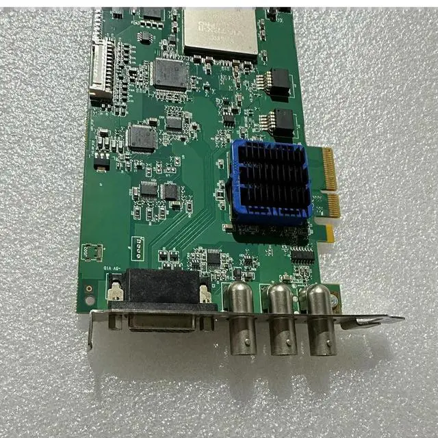 Alt view image 2 of 3 - Y7244-01 REV:A DSXLE/500D XILINX XC2VP30 For MATROX