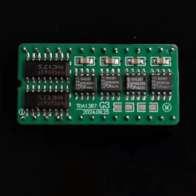 Alt view image 5 of 6 - TDA1387 to TDA1541A, 4-tier design