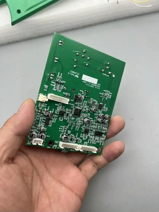 Alt view image 6 of 6 - Repair and replacement module for the preamp input board of Spanish DAS speaker aero12