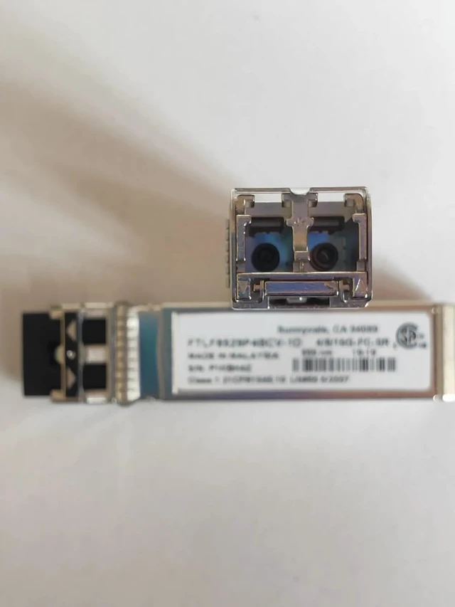 Alt view image 2 of 3 - 1PCS 850NM 16G SFP Transceiver FTLF8529P4BCV-1D 16G-FC-SR CA 94089 16GB Fiber Optical Module