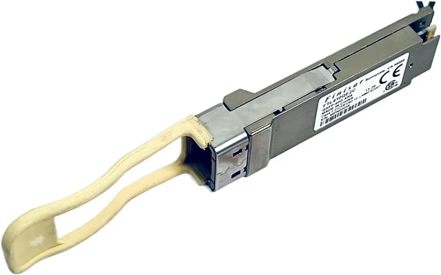 Alt view image 4 of 6 - FTL410QE2C 40BASE-SR4 150m Gen2 QSFP+ Optical Transceiver QSFP-40G-SR4