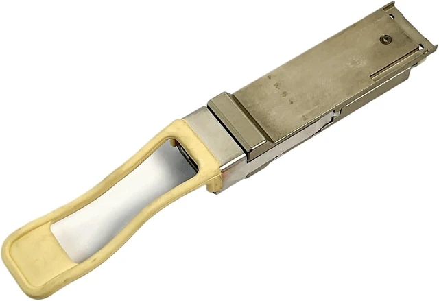 Alt view image 2 of 6 - FTL410QE2C 40BASE-SR4 150m Gen2 QSFP+ Optical Transceiver QSFP-40G-SR4