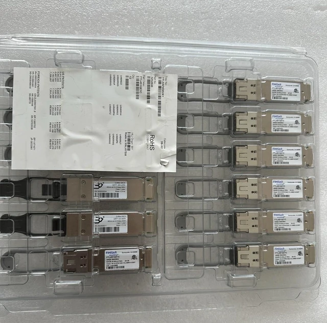 Alt view image 2 of 2 - 1pc QSFP+ Transceiver Module for Finisar FTL4S1QE1C 40GE SWDM4