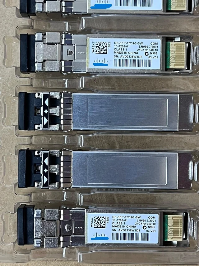 Alt view image 2 of 2 - 1PC SFP+ Transceiver Module for DS-SFP-FC32G-SW 32Gbps