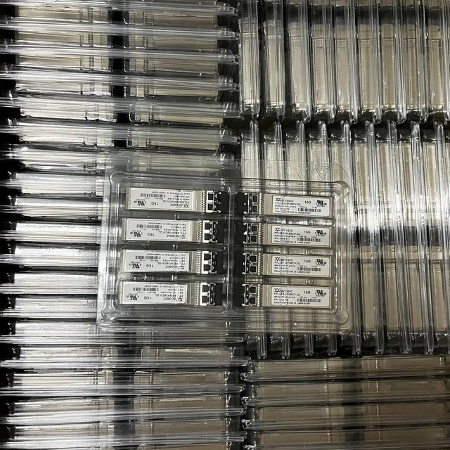 Alt view image 4 of 6 - Qlogic 16Gb/s Fiber Channel Transceiver FTLF8529P3BCV-QL 850nm SW for Qle2670/ 2672/ 2690/ 2692 HBA Qle 16g Fiber HBA
