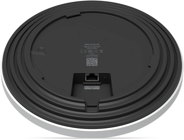 Alt view image 3 of 4 - UbiQuiti U7-PRO-XG