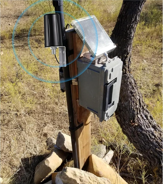 Alt view image 4 of 5 - 2x2 MIMO Omni Screw-Mount WiFi Antenna, 5G/ 4G/ LTE Outdoor Cellular Antenna, with 10 ft Cable SMA Male/Wall Mount Bracket, supput 4G LTE Router Gateway Modem Cellular Trail Camera