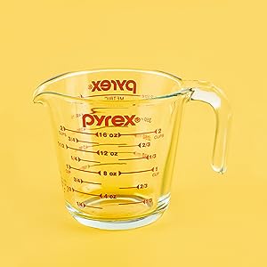 Pyrex 2-Cup Measuring Cup