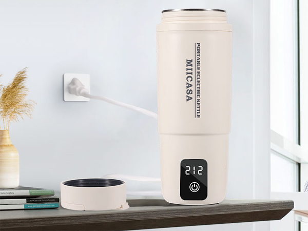 ELECTRIC KETTLE