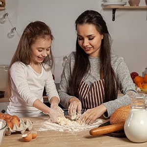 White standard cupcake liners - Share happiness with family