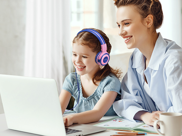 Kids Headphones Wired 902P