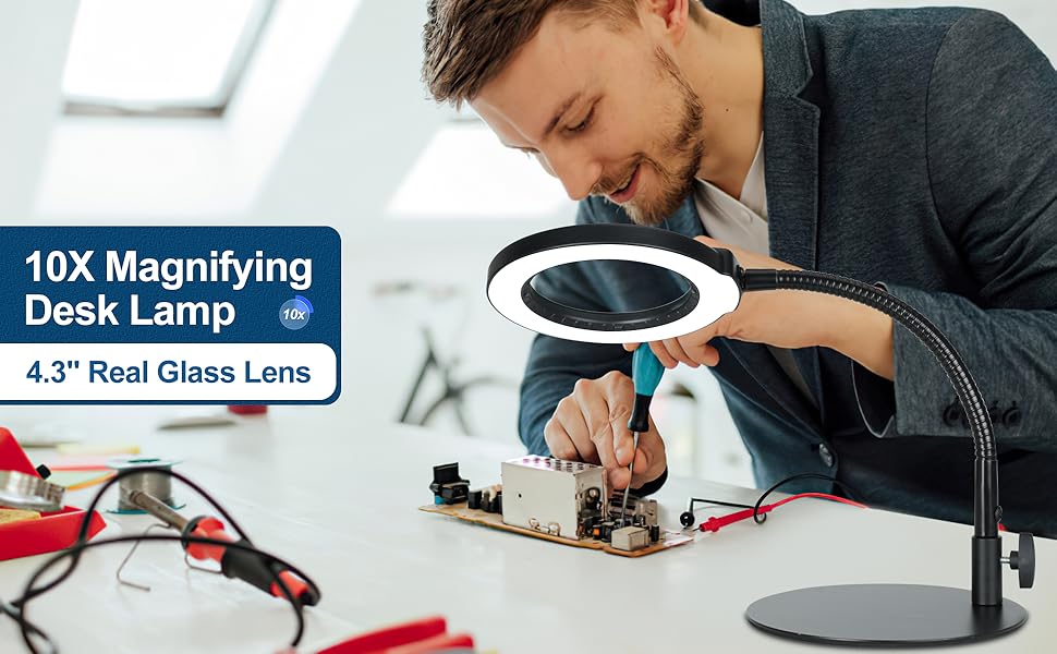 magnifying glass with light