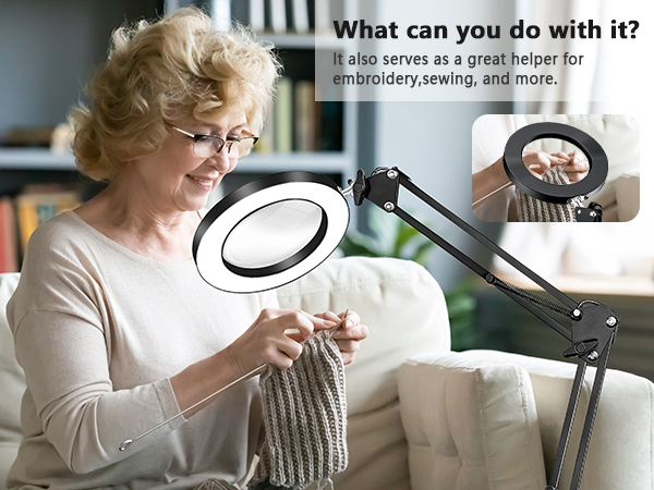 Magnifying Glass withLight 