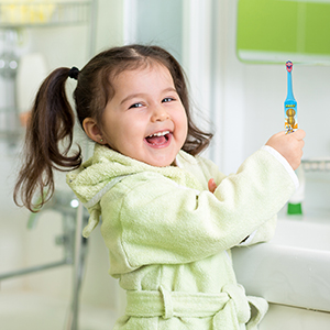 Firefly Sonic the Hedgehog Clean N Protect Toothbrush