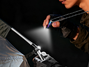Bullet -Shaped Flashlight