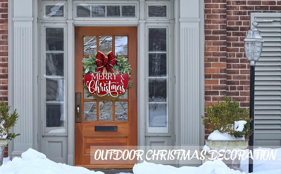 outdoor christmas wreath