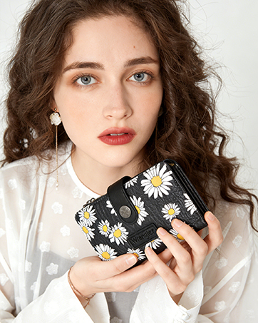 flower wallet