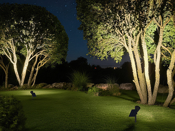 solar spot light