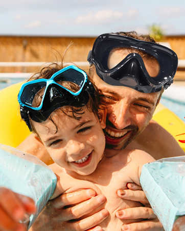 swim goggles with nose cover