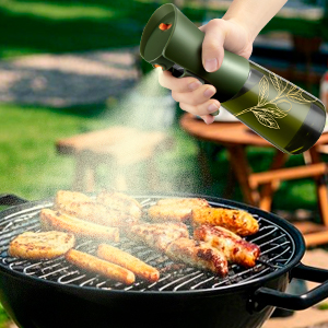 Spray bottle for oil for cooking. Spray bottle for olive oil, spray oil, spray oil dispenser .