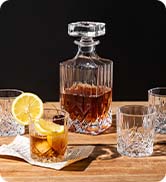 Vintorio GoodGlassware Whiskey Decanter and Cups Set