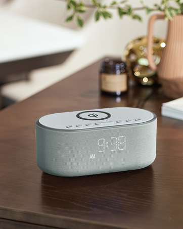 digital alarm clock with wireless charging