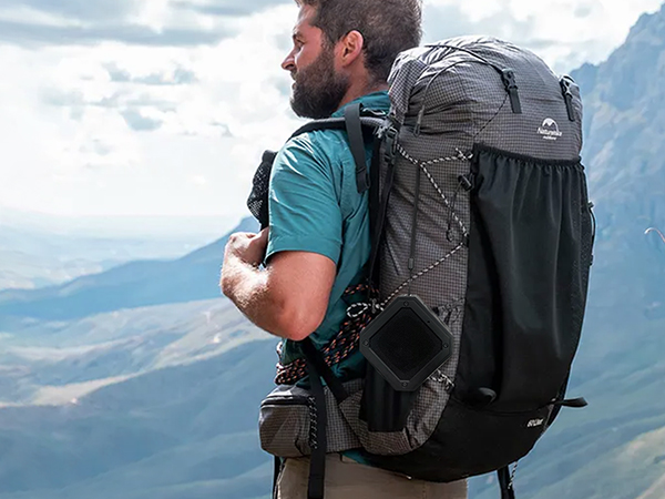 Portable and Light weight mobile