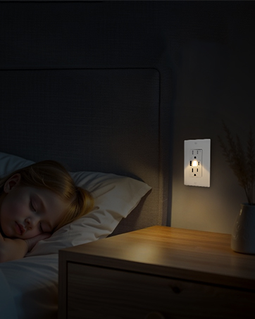 outlet with night light