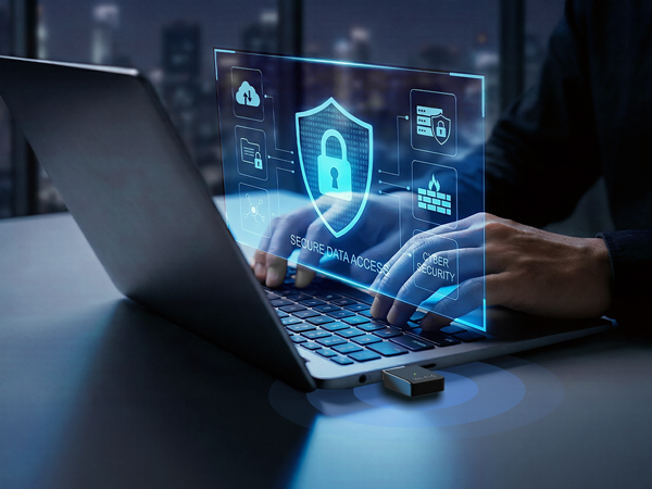 Linux USB WiFi Adapter with WPA3 Encryption Protects Data on Public and Private Wi-Fi