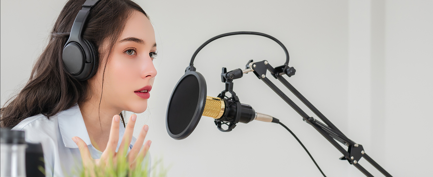 Podcast Equipment Bundle