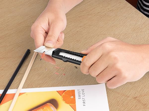 box cutter