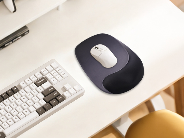 Mouse Pad with Wrist Rest Support