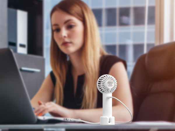 mini fan battery operated