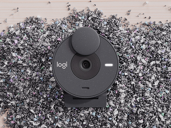 brio 301 full hd webcam black recycled plastic pieces on background