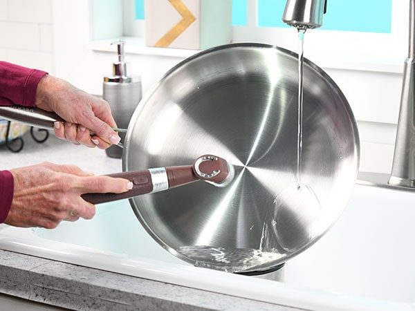cleaning scrubber