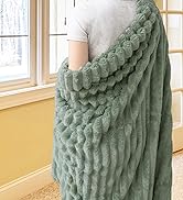 Vessia Flannel Fleece Throw Blanket for Couch,Sofa,Bed, 300GSM Striped Sage Green Throw Blanket f...