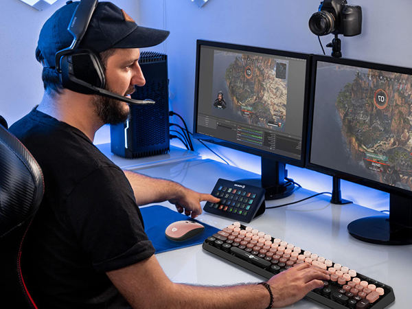 typewriter style keyboard