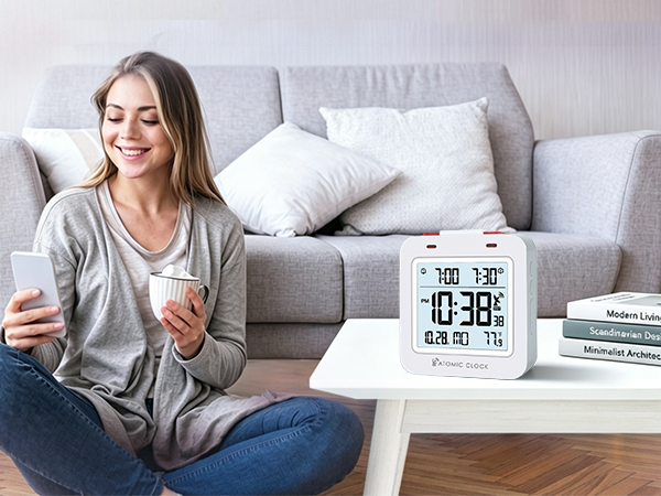 small alarm clock battery operated