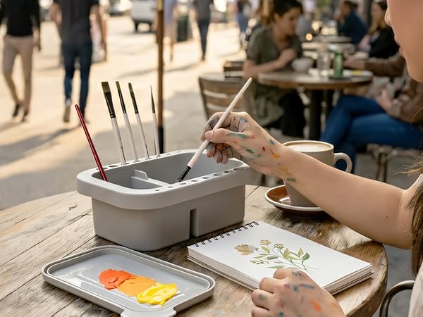 Paint Brush Storage Organizer