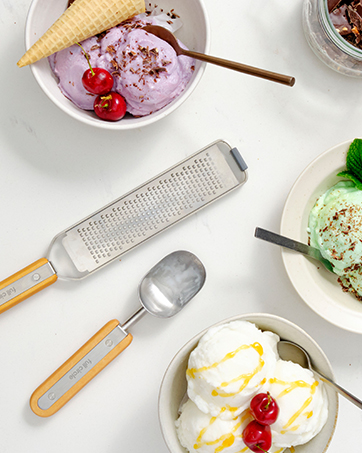 ice cream prep lifestyle shot