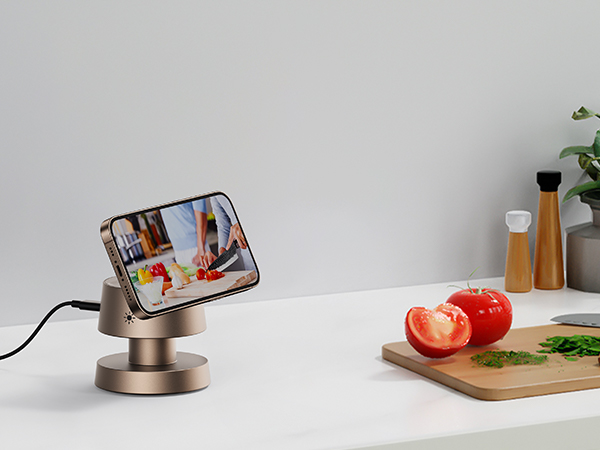 4 in 1 Magnetic Wireless Charging Station