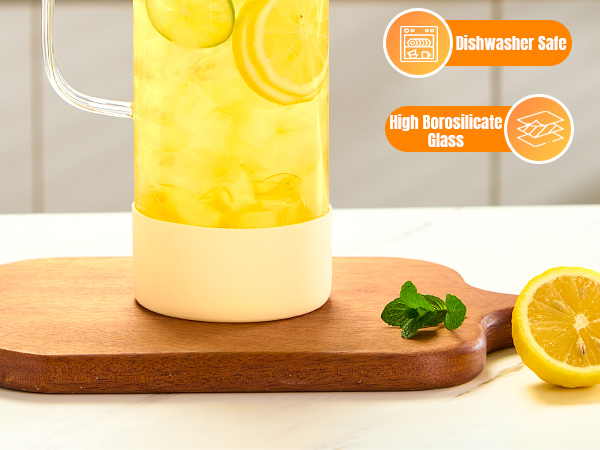 glass pitchers with handle and lid