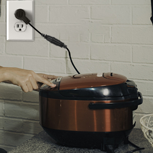 Power extension cord