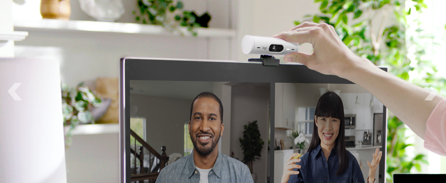 Brio 500 attached to a monitor