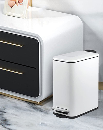 Bathroom Trash Can with Lid